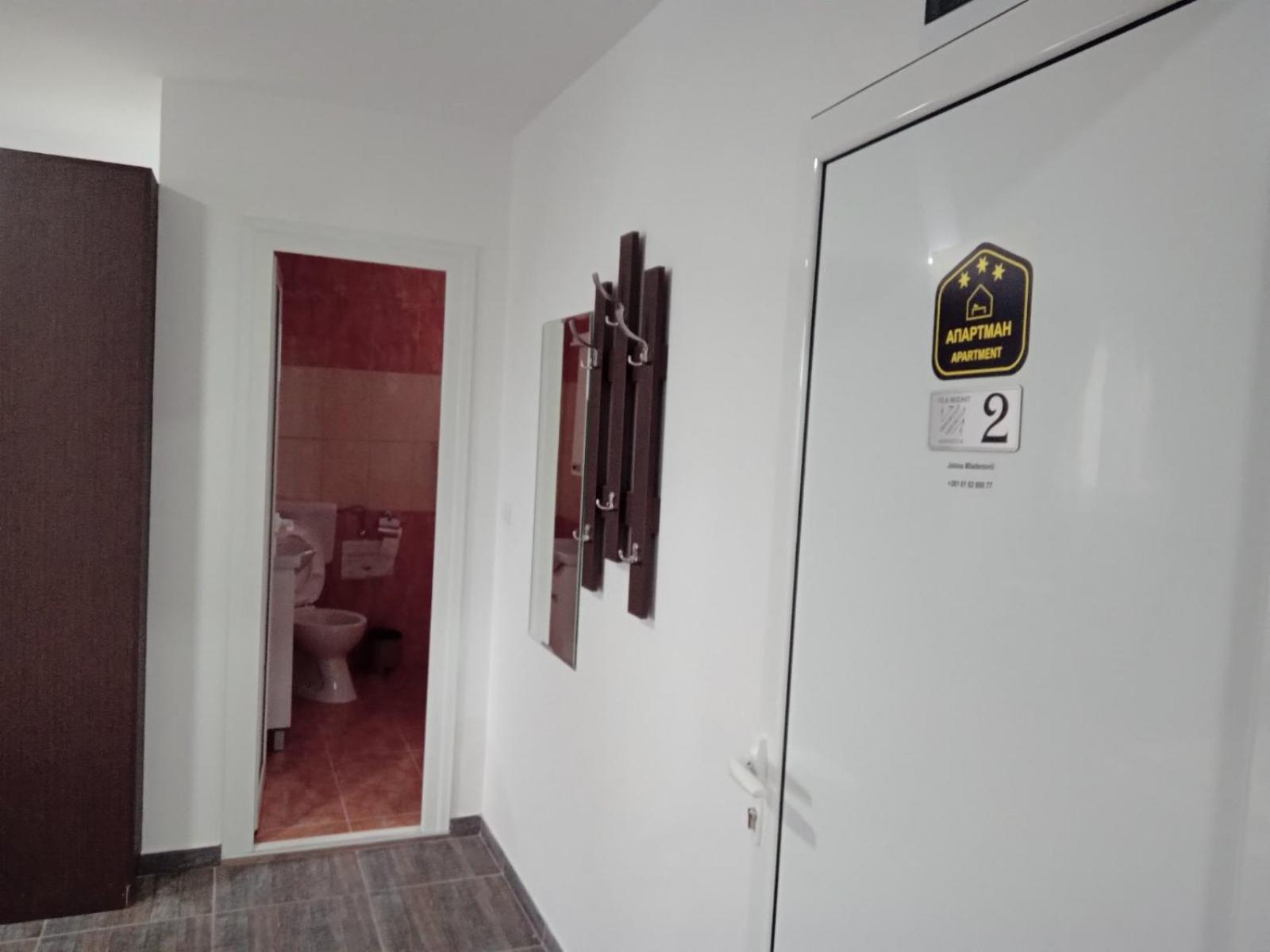Vila Mozart - Apartments & Studios コパオニク エクステリア 写真