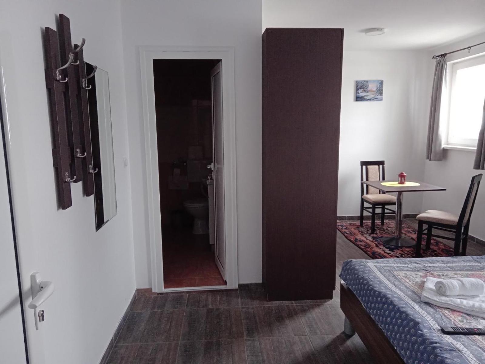 Vila Mozart - Apartments & Studios コパオニク エクステリア 写真